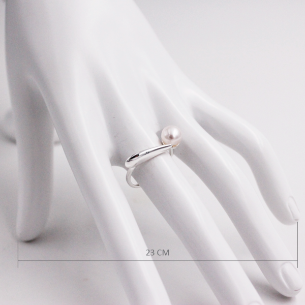 Aurora Sterling Silver Ring with Freshwater Pearl - Image 4
